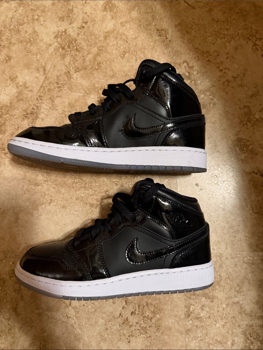 Jordan 1 Kids Black Patent Leather High-Top Sneakers with White Midsole